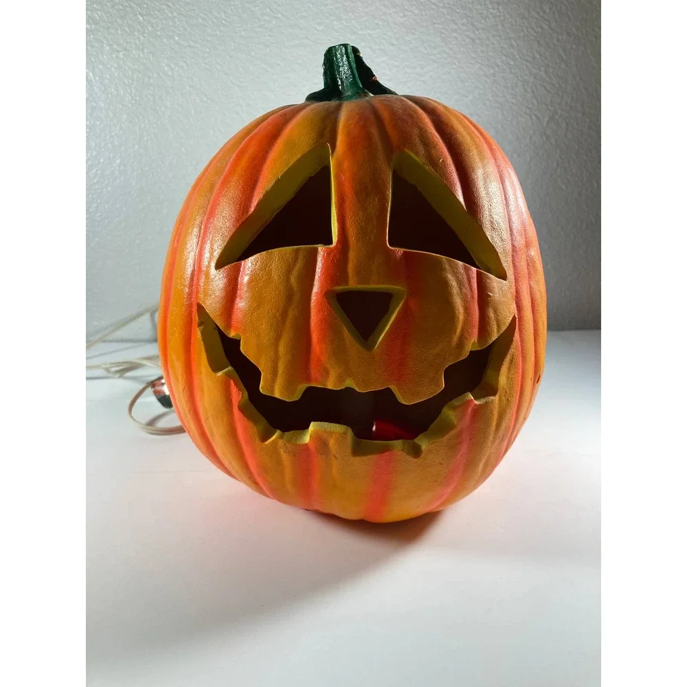 Vintage Trendmasters Light Up Foam Blow Mold Pumpkin Head Jack O Lantern 1992‎